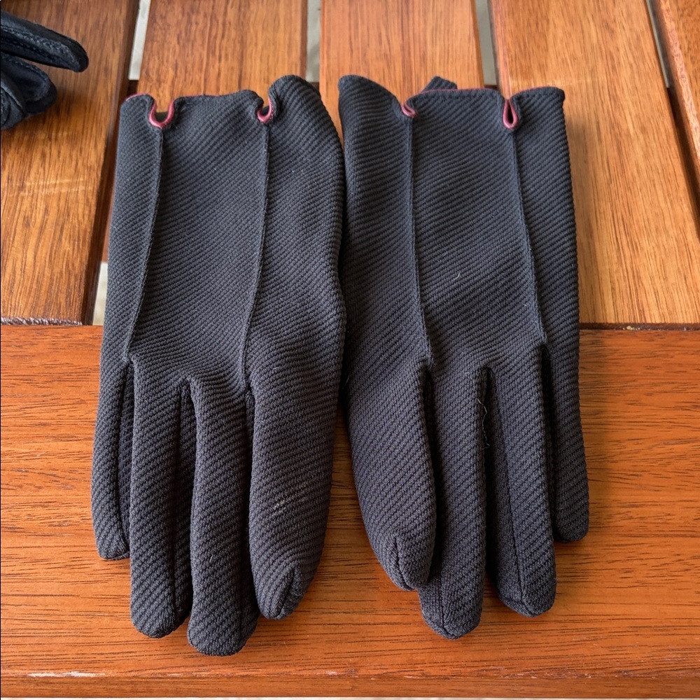Black Echo gloves with red trim medium